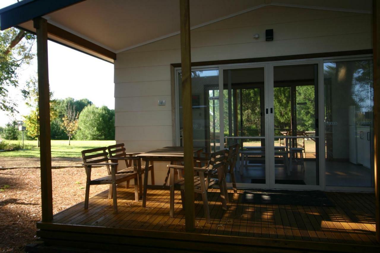 Millicent Hillview Caravan Park Kültér fotó